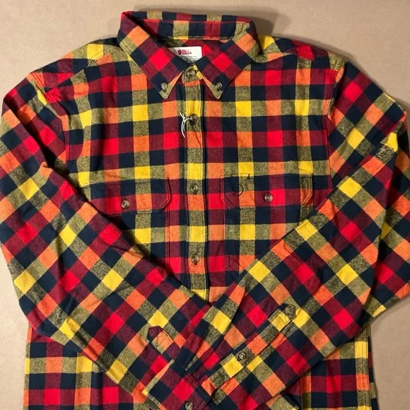 NWT Fjallraven Heavy Flannel Button Down Shirt Mens size Large Slim